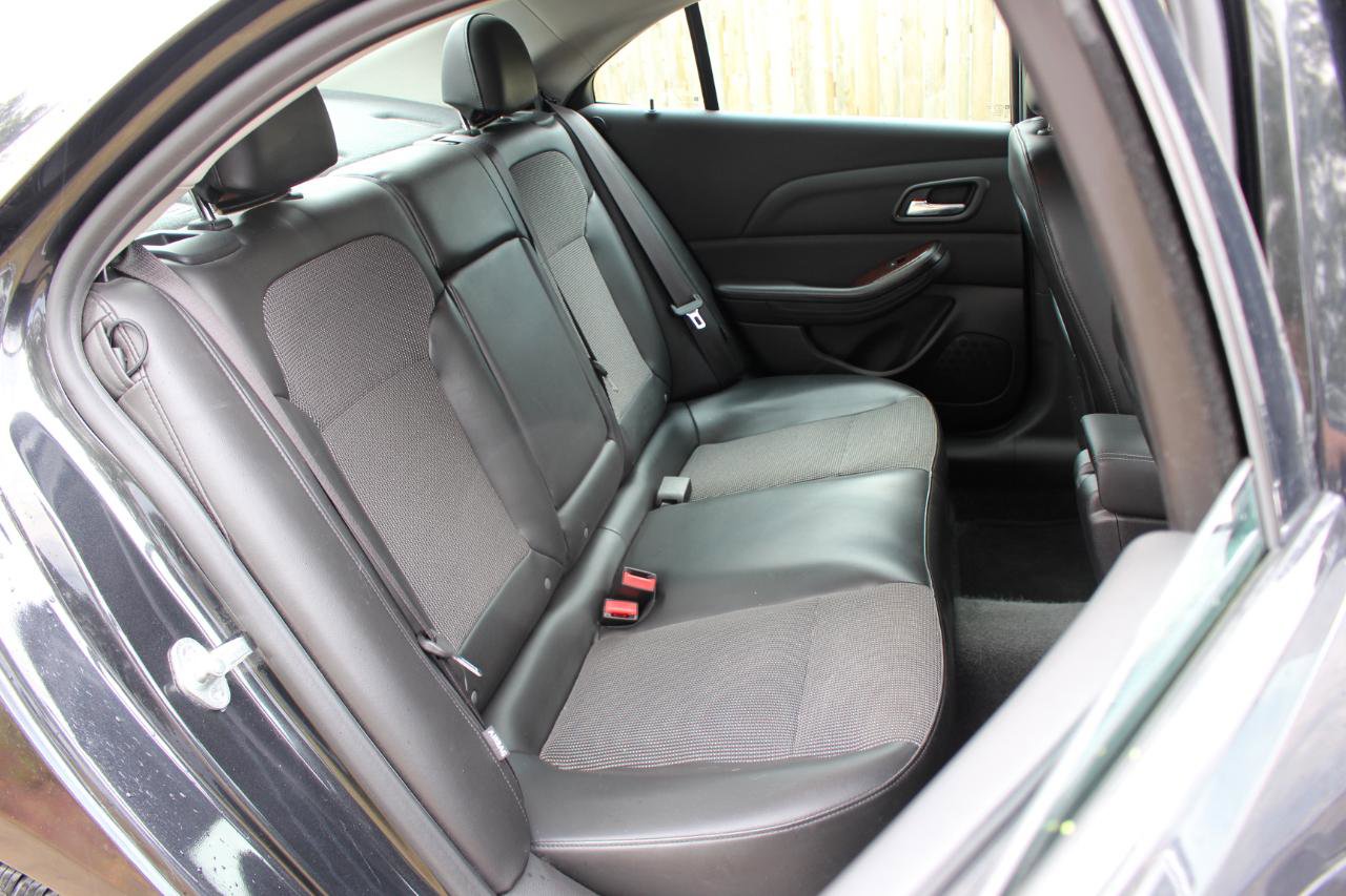 Used 2013 Chevrolet Malibu LT FWD image 34