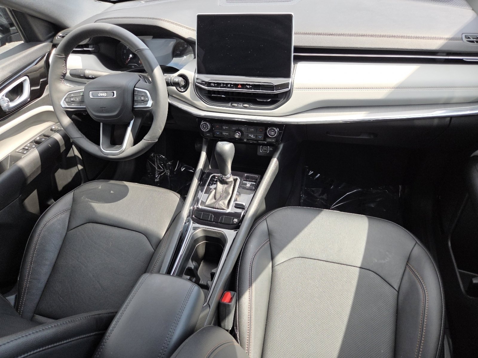 Used 2023 Jeep Compass Limited AWD/4WD image 26