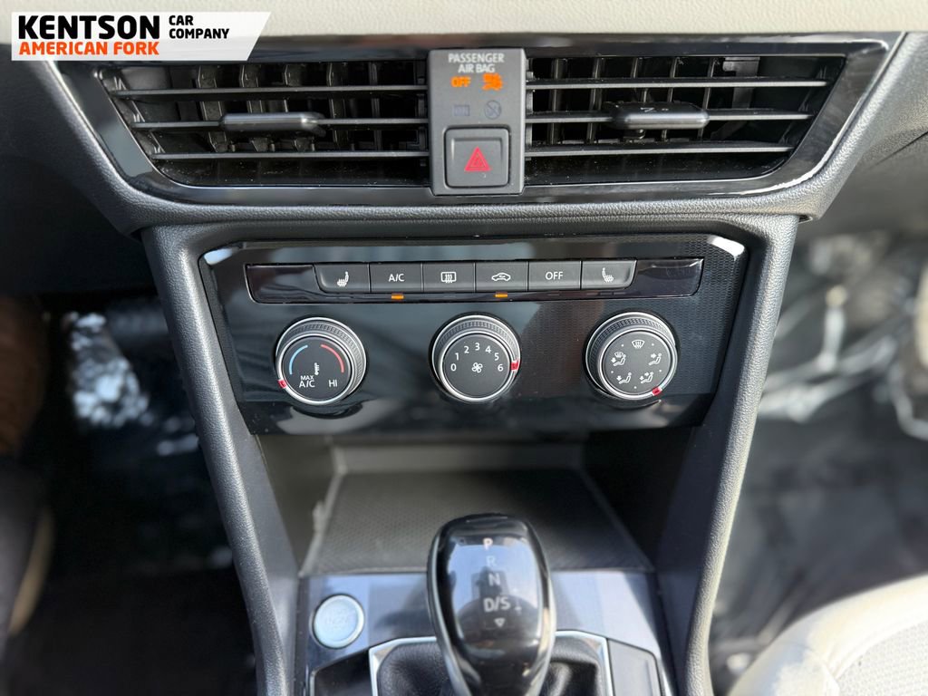 Used 2025 Volkswagen Taos S AWD/4WD image 27