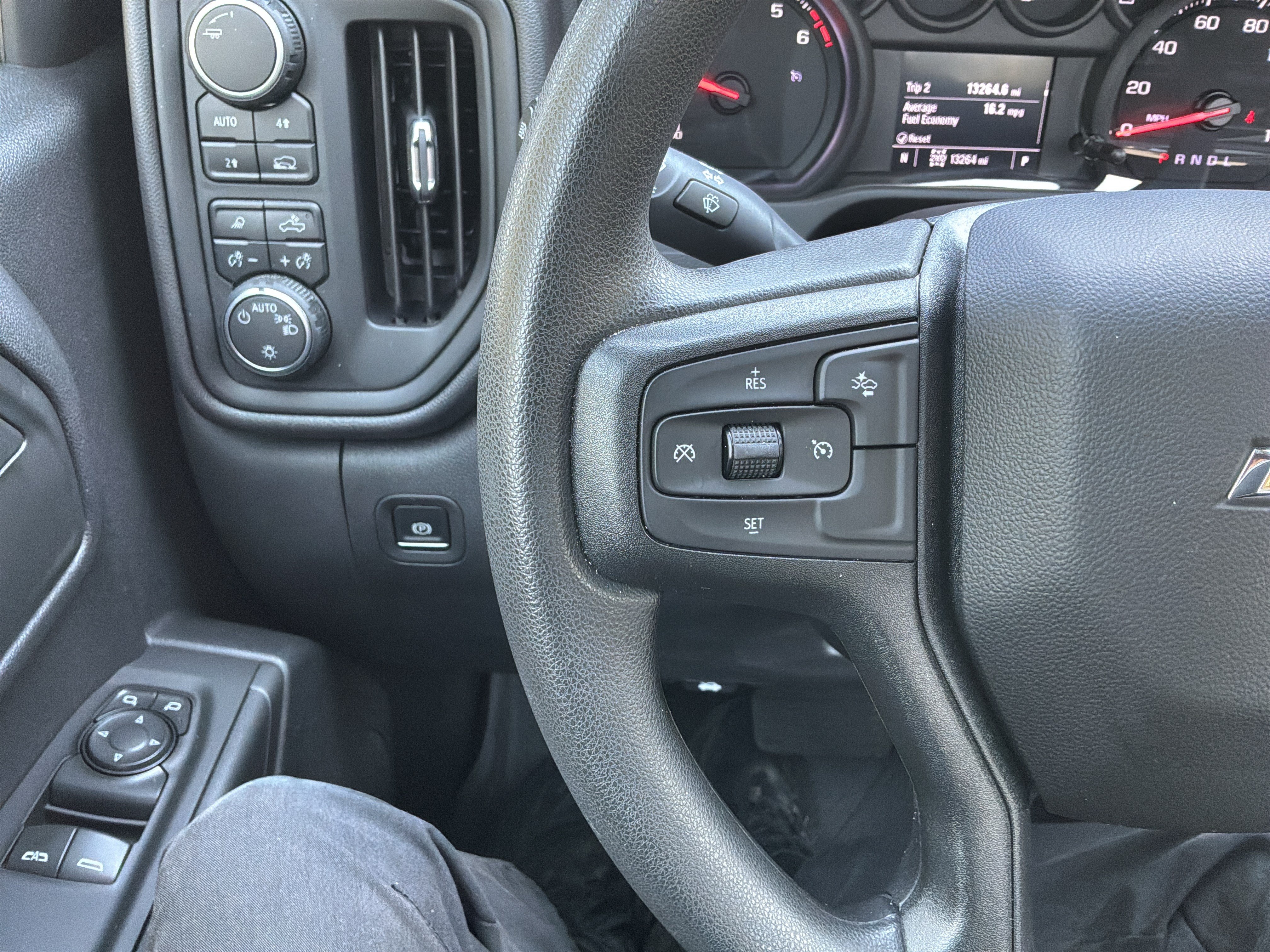 Used 2025 Chevrolet Silverado 1500 W/T w/ WT Safety Package AWD/4WD image 19