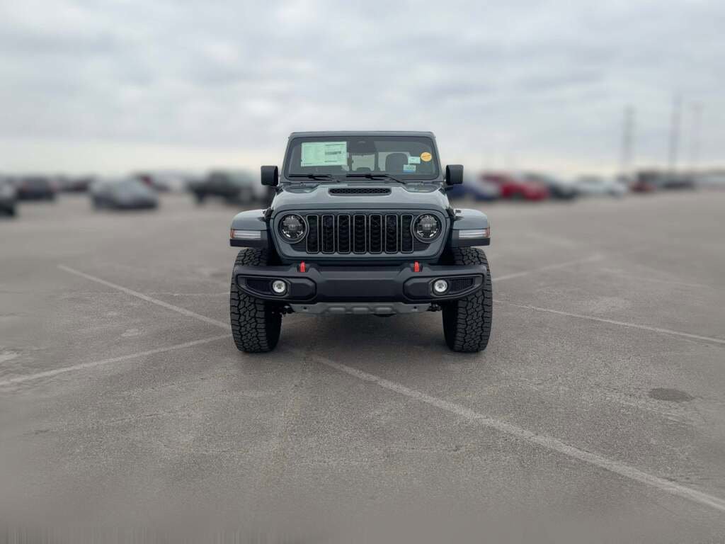 New 2026 Jeep Gladiator Mojave image 2