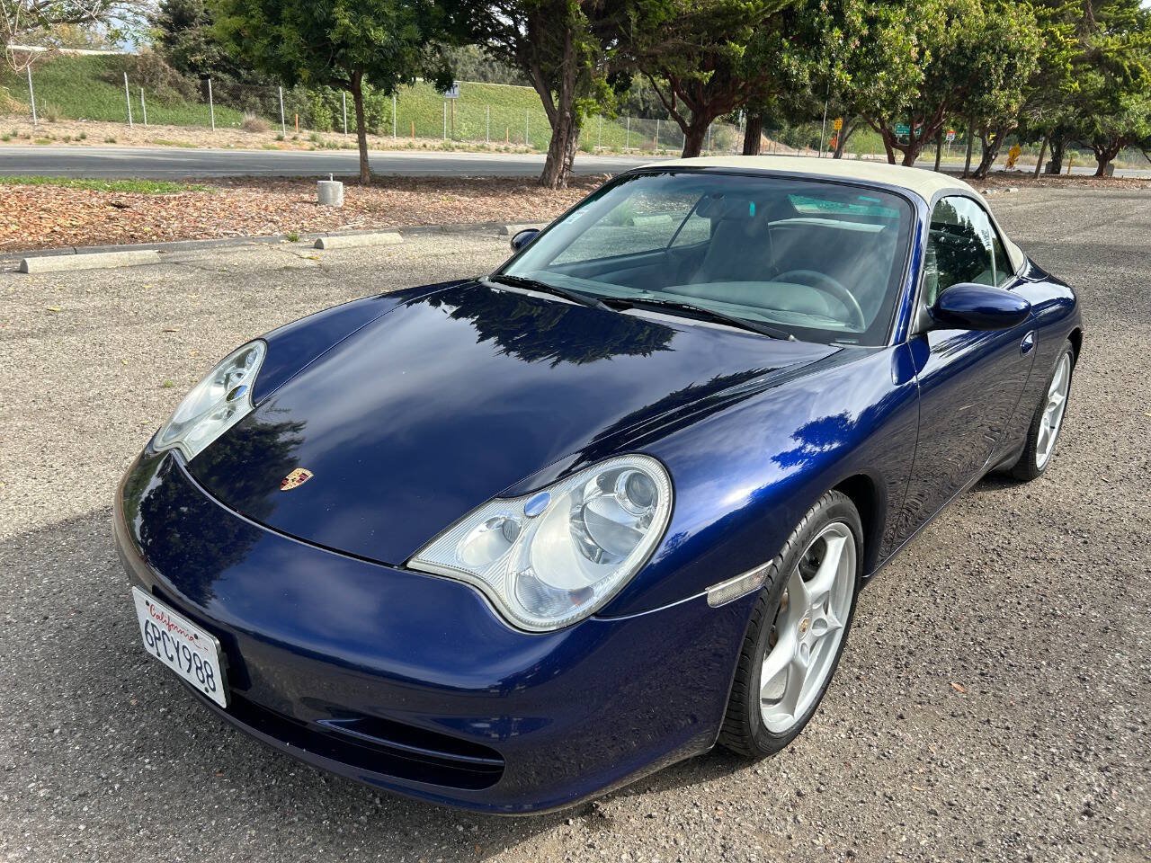 Used 2003 Porsche 911 Carrera 4 AWD/4WD image 4