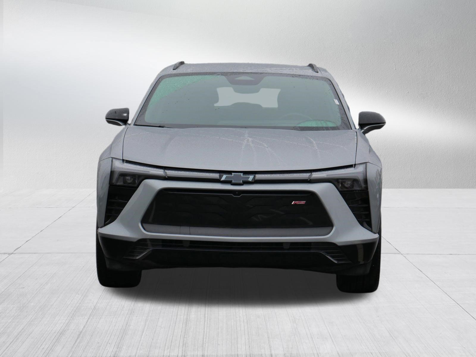Used 2024 Chevrolet Blazer EV RS image 2