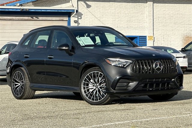 Used 2024 Mercedes-Benz GLC 43 AMG 4MATIC image 2