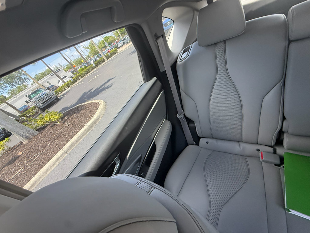 Used 2023 Acura RDX w/ Technology Package FWD image 8