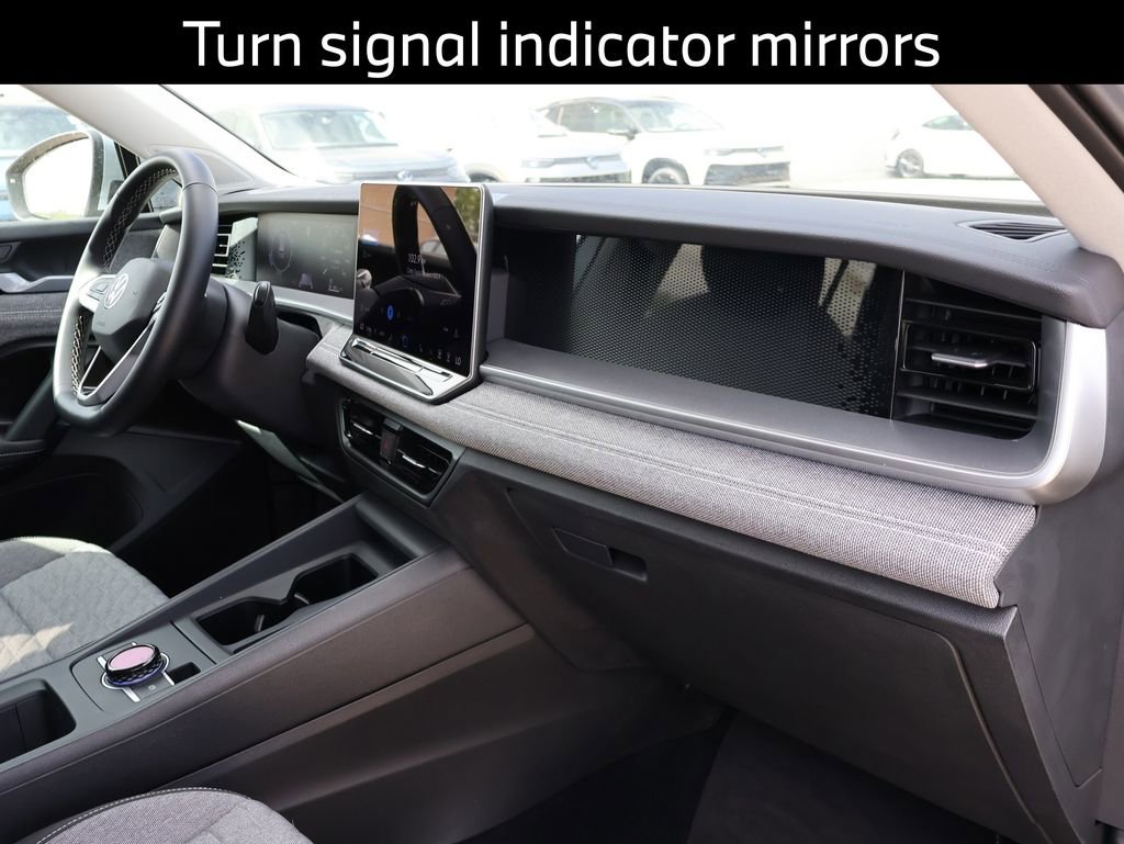 Used 2025 Volkswagen Tiguan S AWD/4WD image 11