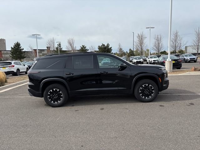 Used 2024 Chevrolet Traverse Z71 w/ Enhanced Driving Package image 2