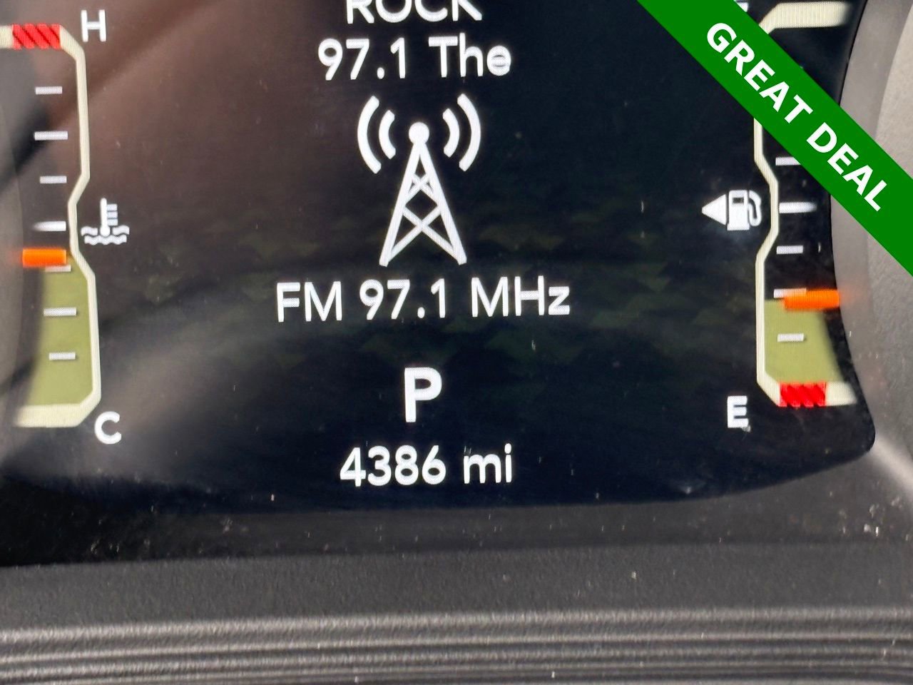 Used 2025 Jeep Wrangler Unlimited Rubicon 392 image 21