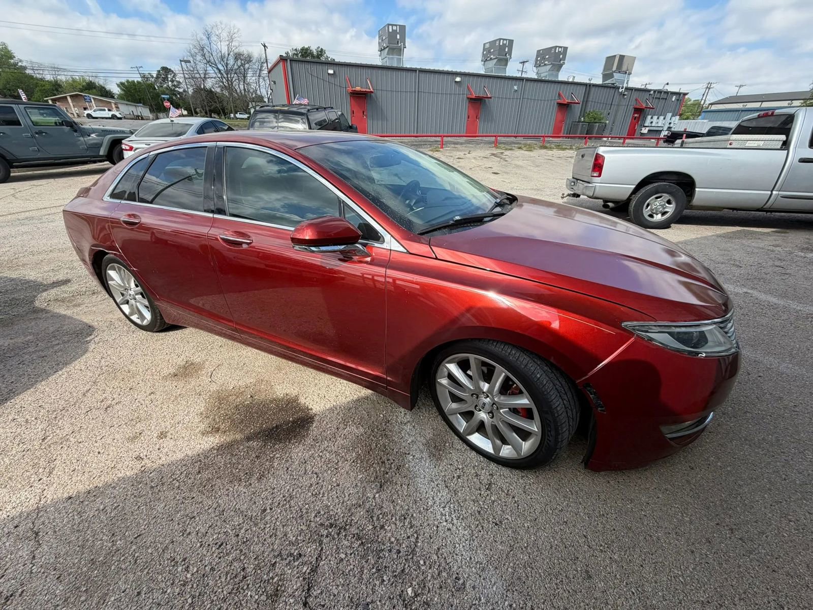 Used 2014 Lincoln MKZ w/ Equipment Group 102A Reserve image 2