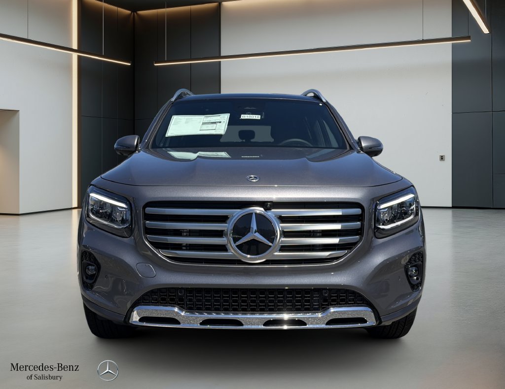 New 2026 Mercedes-Benz GLB 250 4MATIC image 2