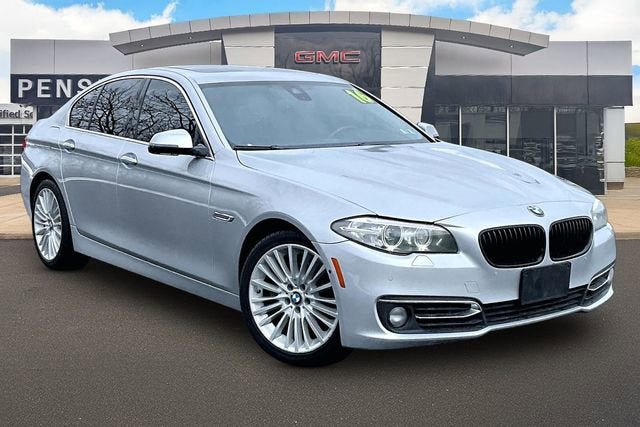 Used 2016 BMW 550i xDrive Sedan AWD/4WD image 13