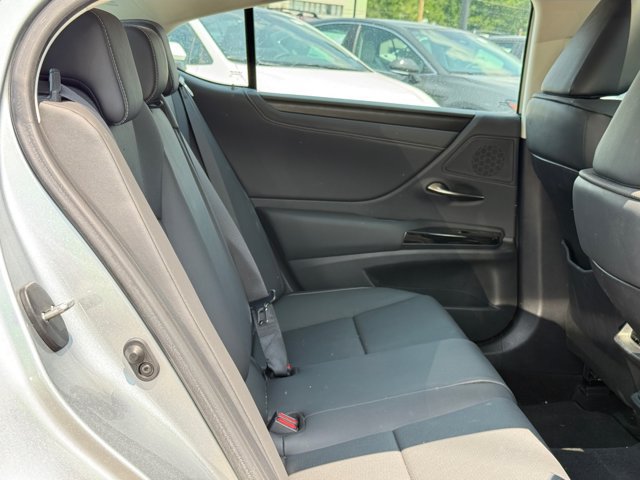 Used 2023 Lexus ES 350 w/ Premium Package FWD image 17