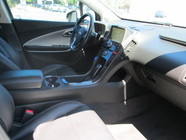 Used 2014 Chevrolet Volt Premium w/ Premium Trim Package FWD image 8