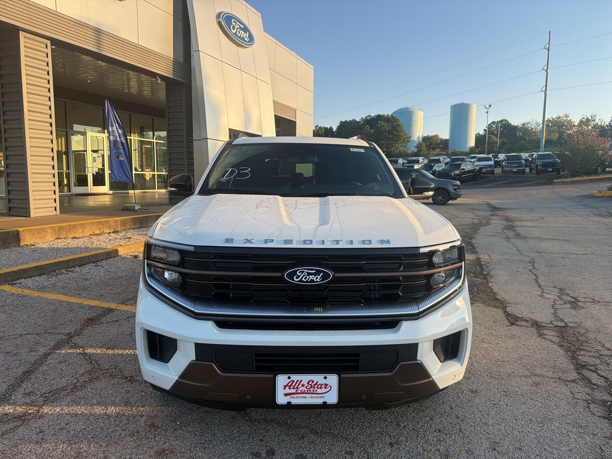 New 2027 Ford Expedition King Ranch AWD/4WD image 2