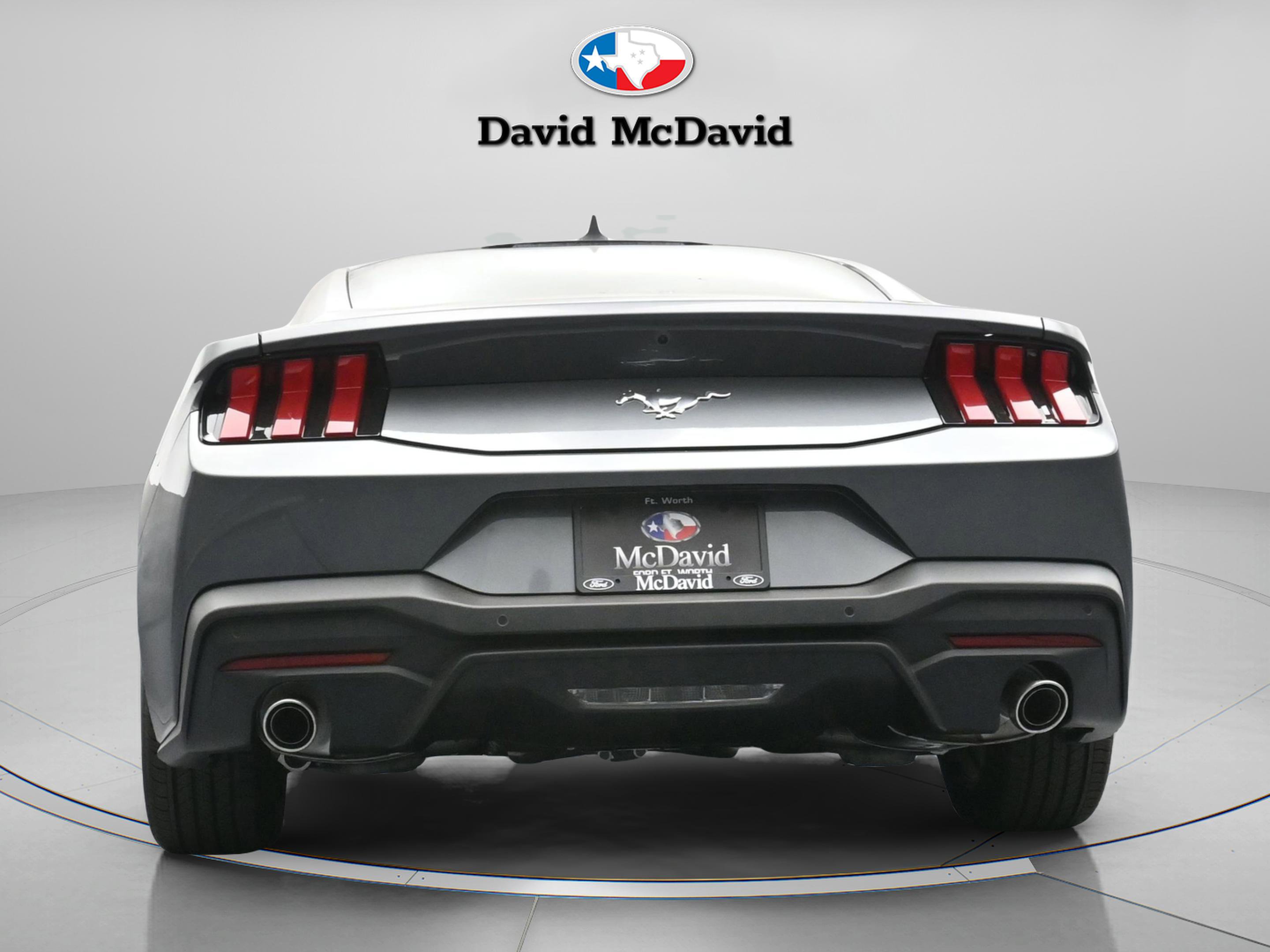 Used 2025 Ford Mustang EcoBoost image 15