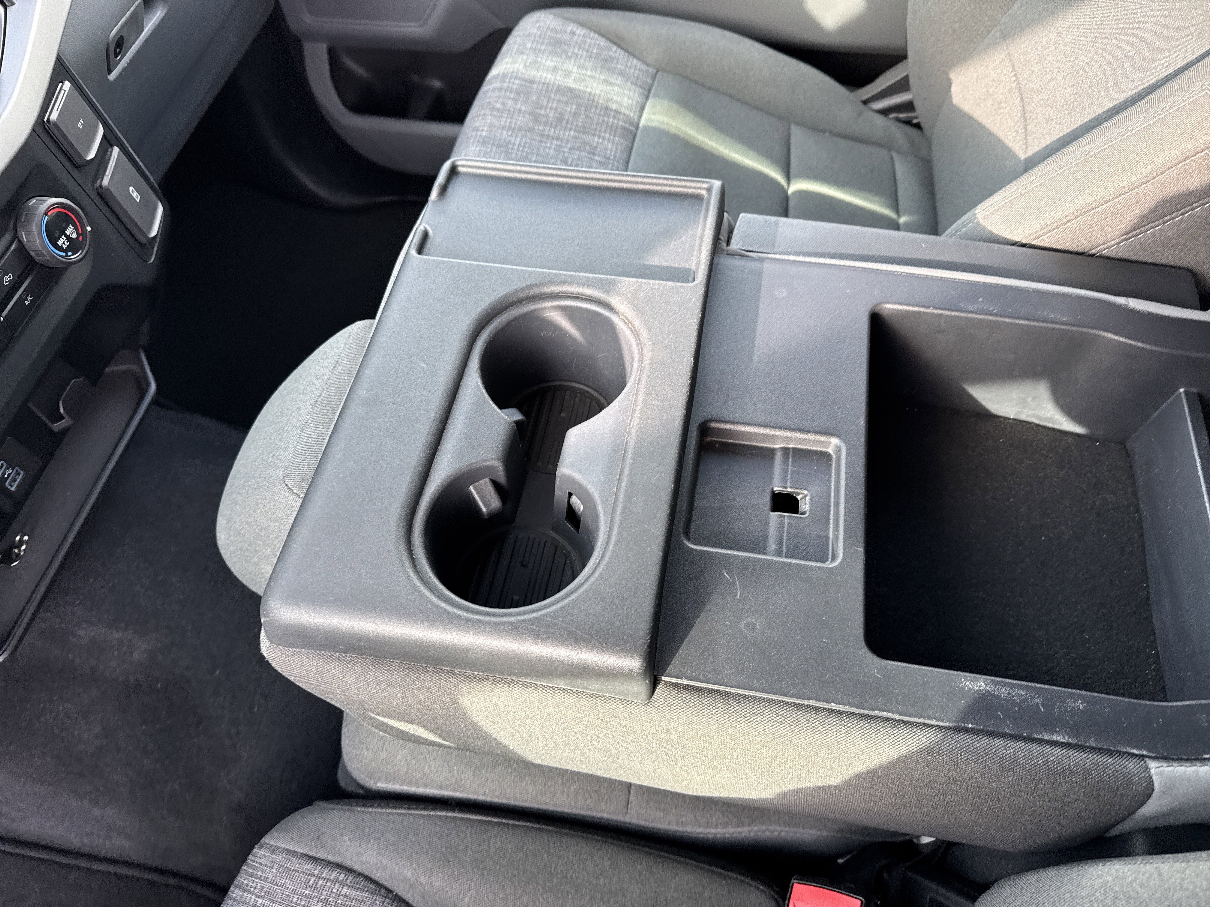 Used 2023 Ford F150 XLT w/ XTR Package image 44