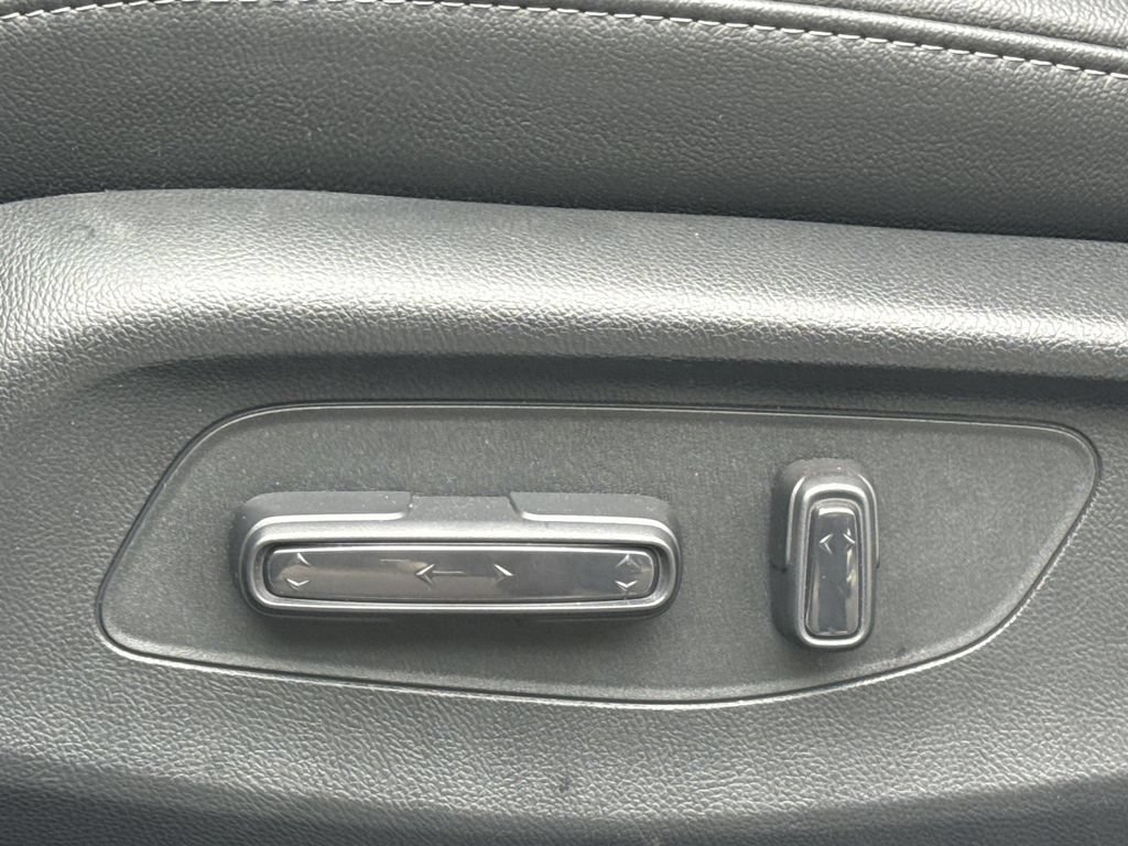 New 2026 Honda HR-V EX-L image 14