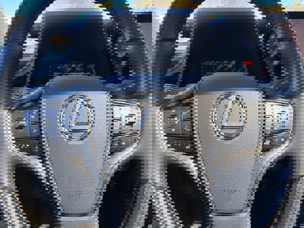 Used 2024 Lexus ES 350 Ultra Luxury image 13