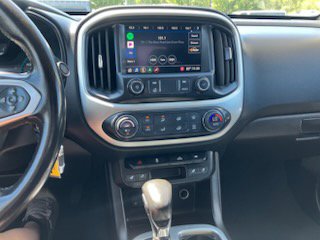 Used 2022 Chevrolet Colorado LT w/ Luxury Package AWD/4WD image 12