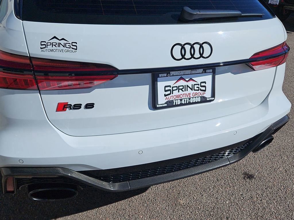 Used 2021 Audi RS 6 w/ Carbon Optic Package image 21
