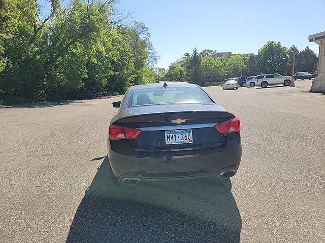 Used 2014 Chevrolet Impala LTZ FWD image 12