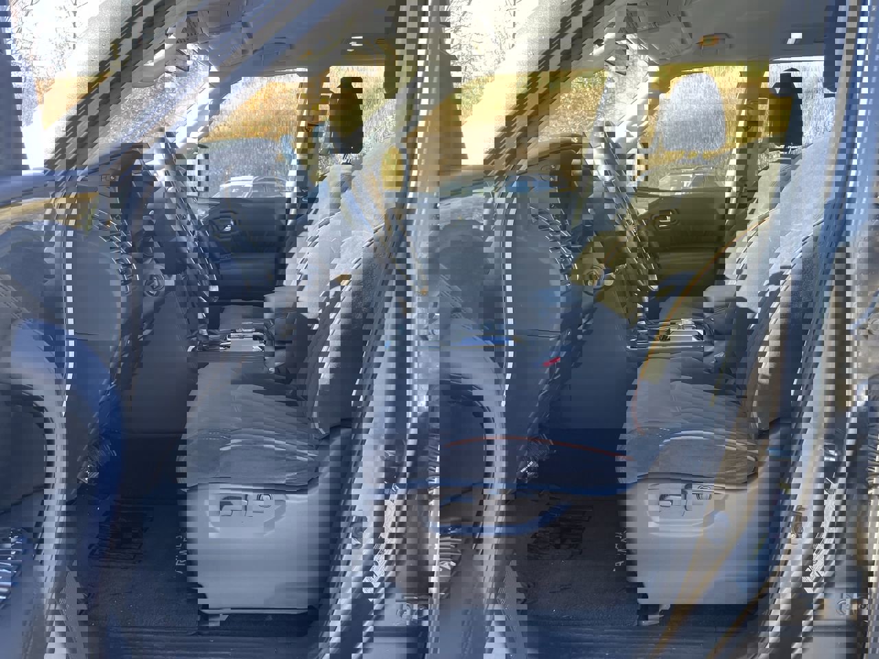 Used 2023 Nissan Armada S image 10