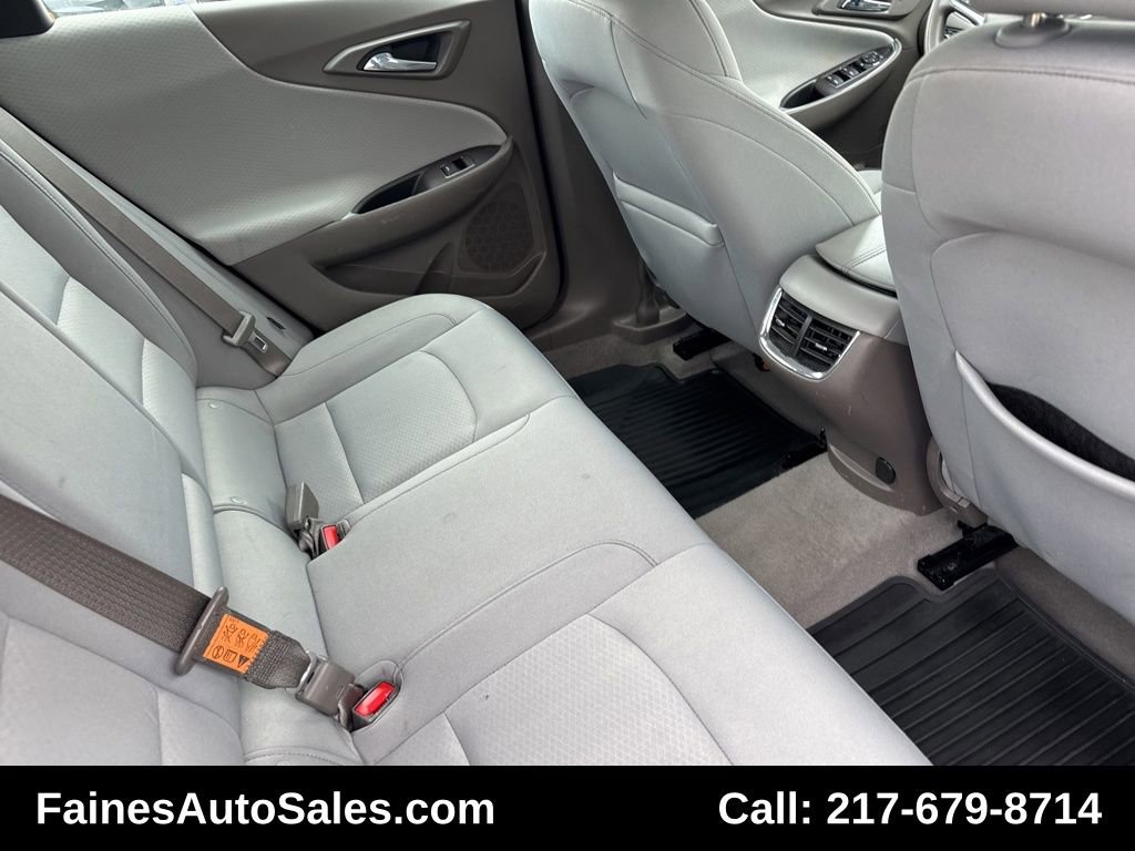 Used 2022 Chevrolet Malibu LT image 36