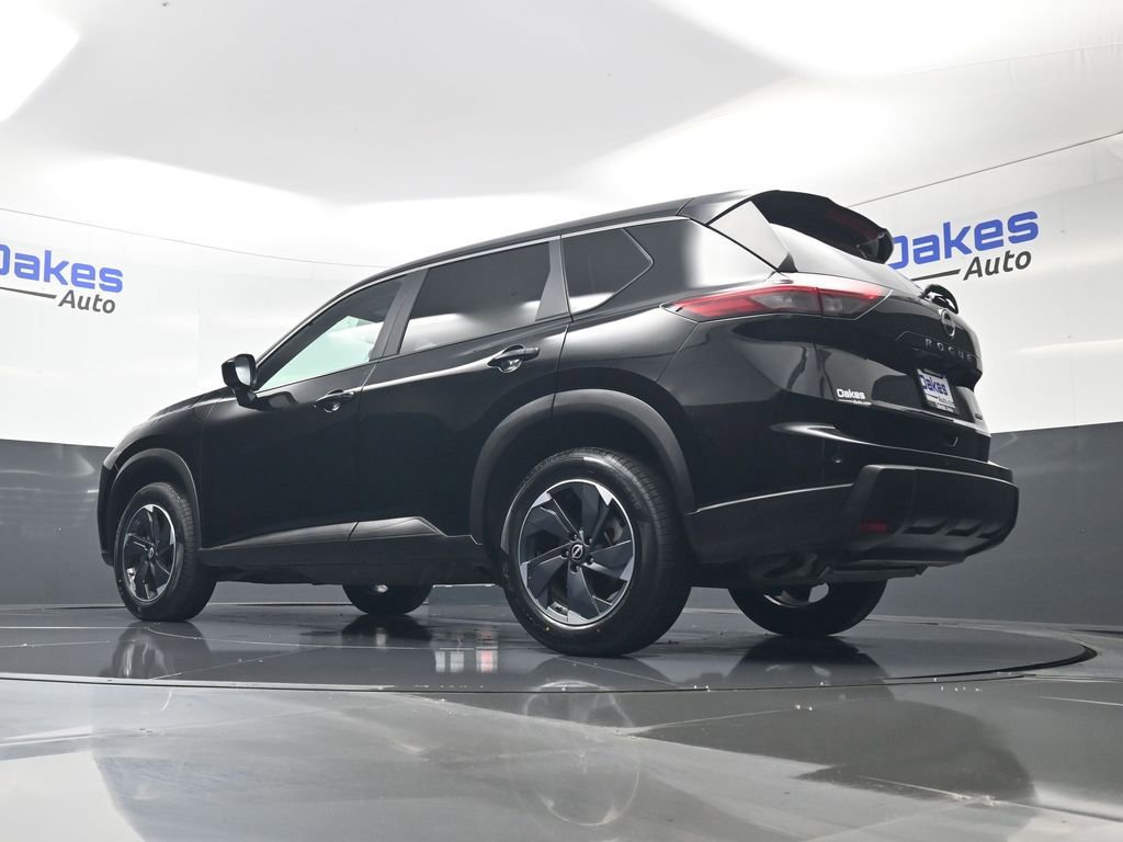 Used 2025 Nissan Rogue SV image 43