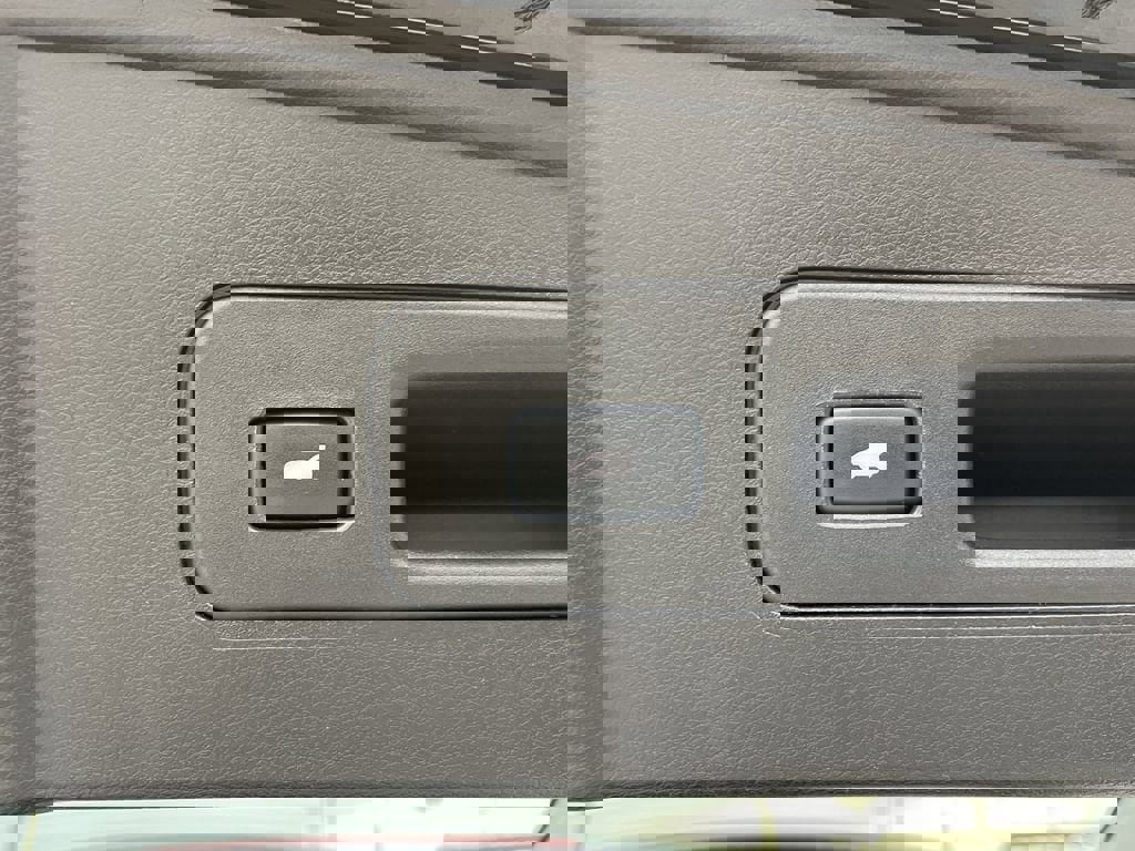 Used 2020 Acura MDX FWD w/ Technology Package image 11