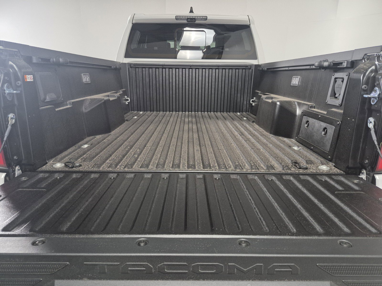 New 2026 Toyota Tacoma SR5 image 13