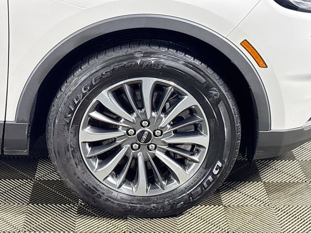 Used 2022 Lincoln Nautilus FWD w/ Premium Package image 23