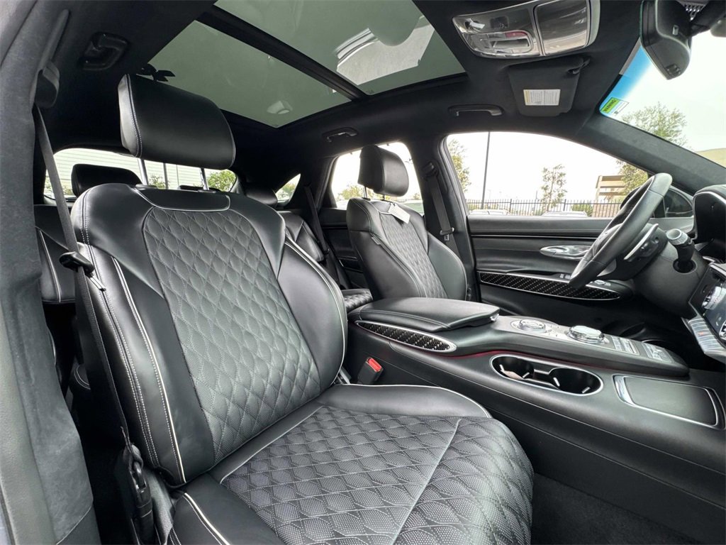 Used 2025 Genesis GV70 3.5T Sport w/ Sport Prestige Package image 22