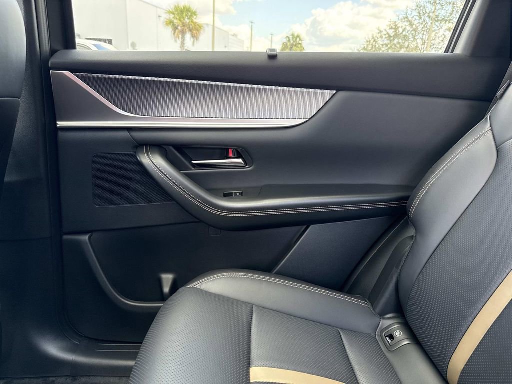 New 2026 MAZDA CX-90 Plug-In Hybrid w/ Premium Plus image 22