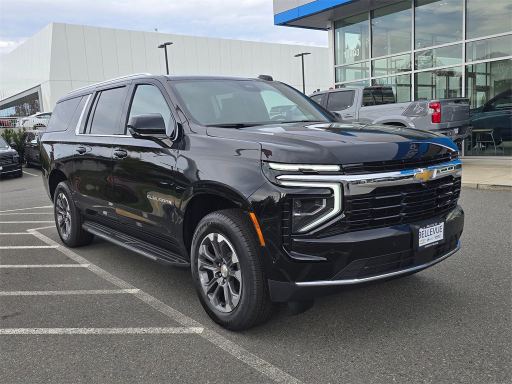 New 2025 Chevrolet Suburban LS w/ Max Trailering Package image 7