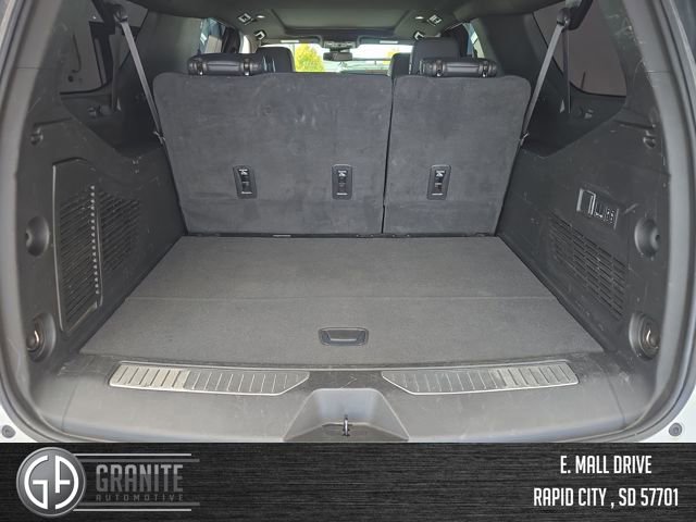 Used 2024 GMC Yukon XL Denali image 23