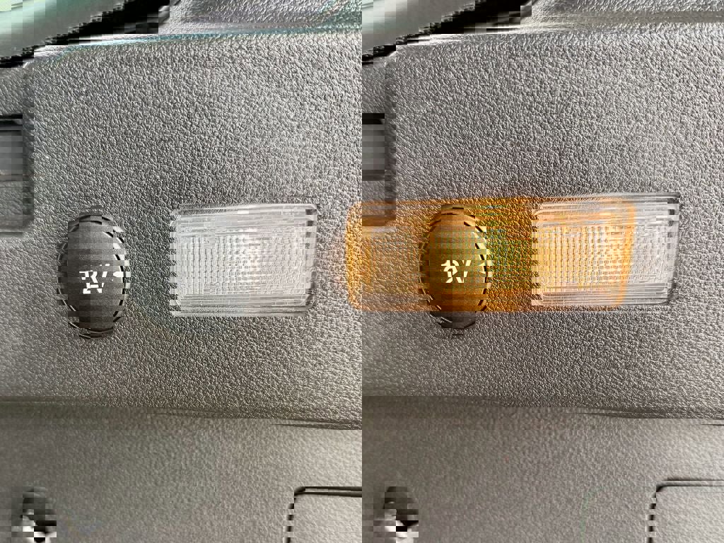 Used 2016 Ford Escape Titanium AWD/4WD image 17