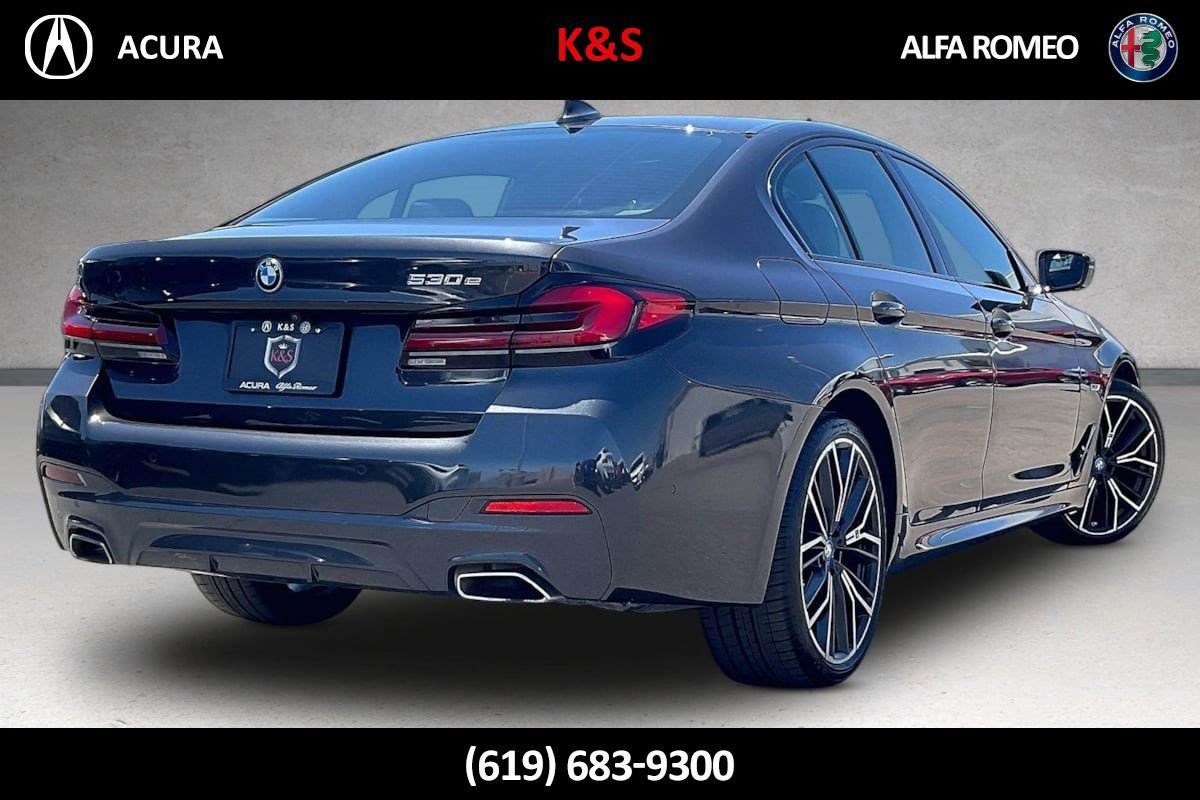 Used 2023 BMW 530e w/ M Sport Package RWD image 32
