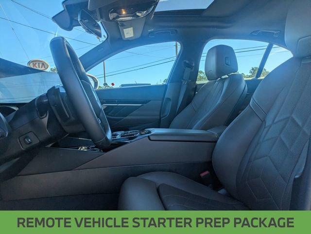 Used 2024 BMW 530i xDrive w/ Premium Package image 14