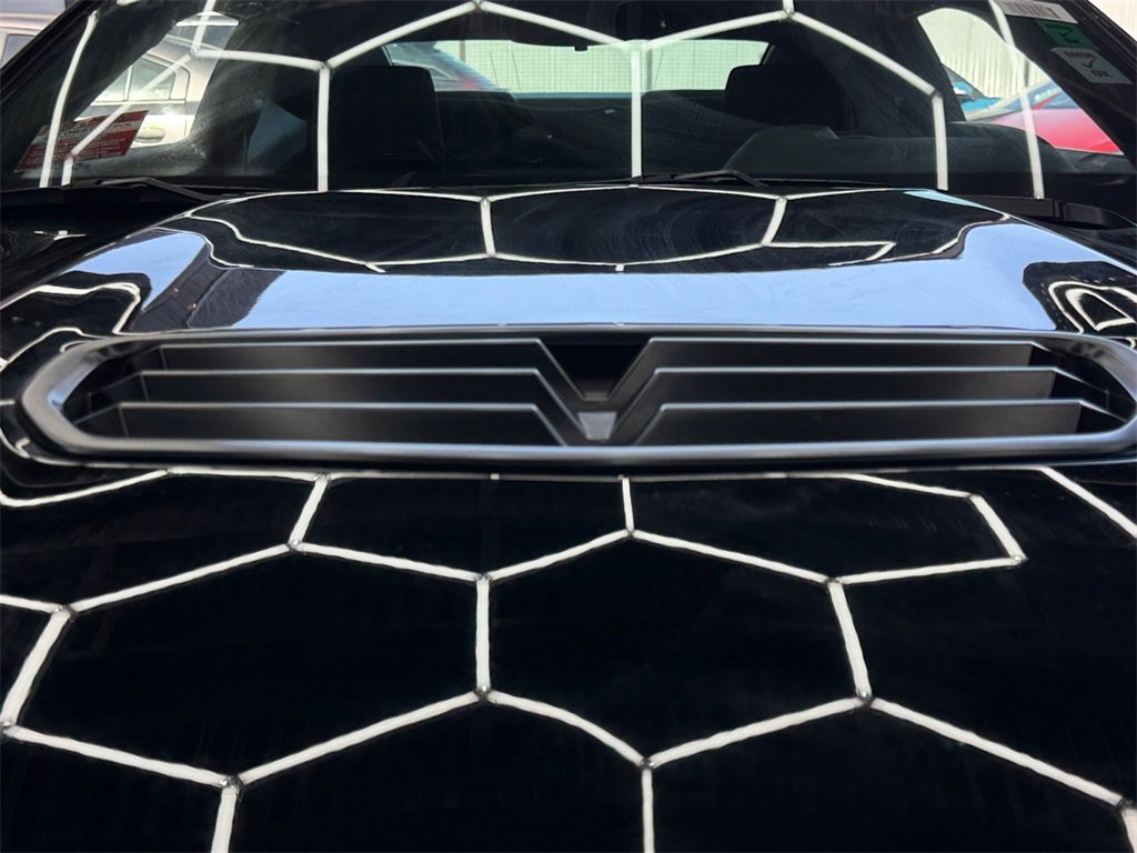 Used 2023 Chevrolet Camaro LT image 17