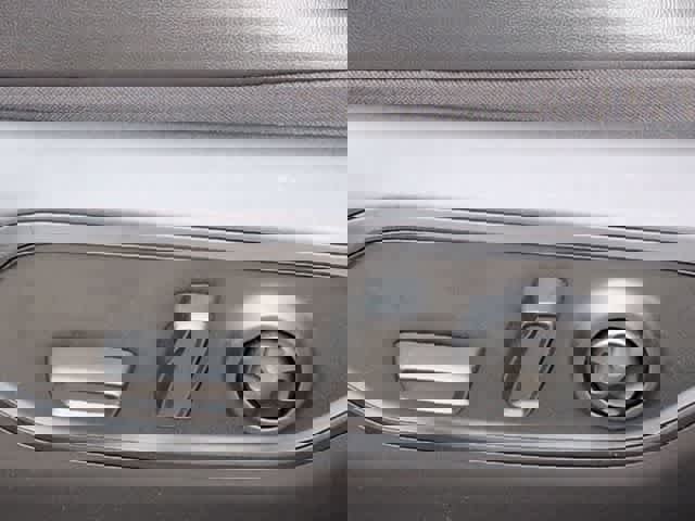 New 2025 Jeep Grand Cherokee L Limited w/ Luxury Tech Group II AWD/4WD image 18