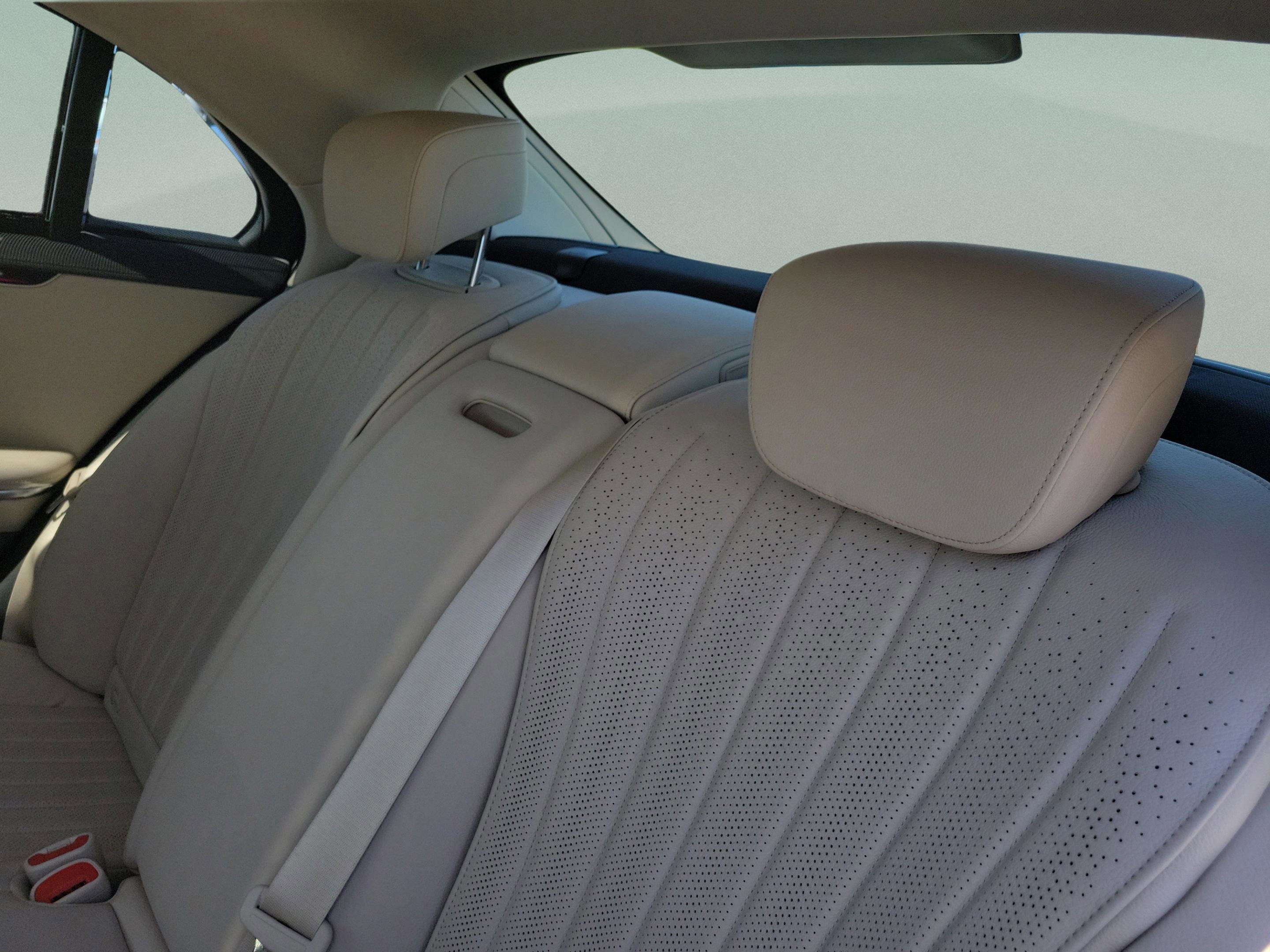 Used 2022 Mercedes-Benz S 500 4MATIC image 9