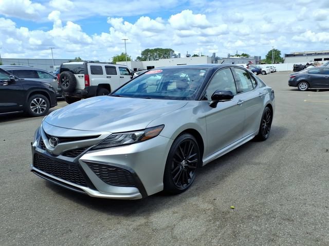 Certified 2022 Toyota Camry XSE w/ Navigation Package FWD image 3