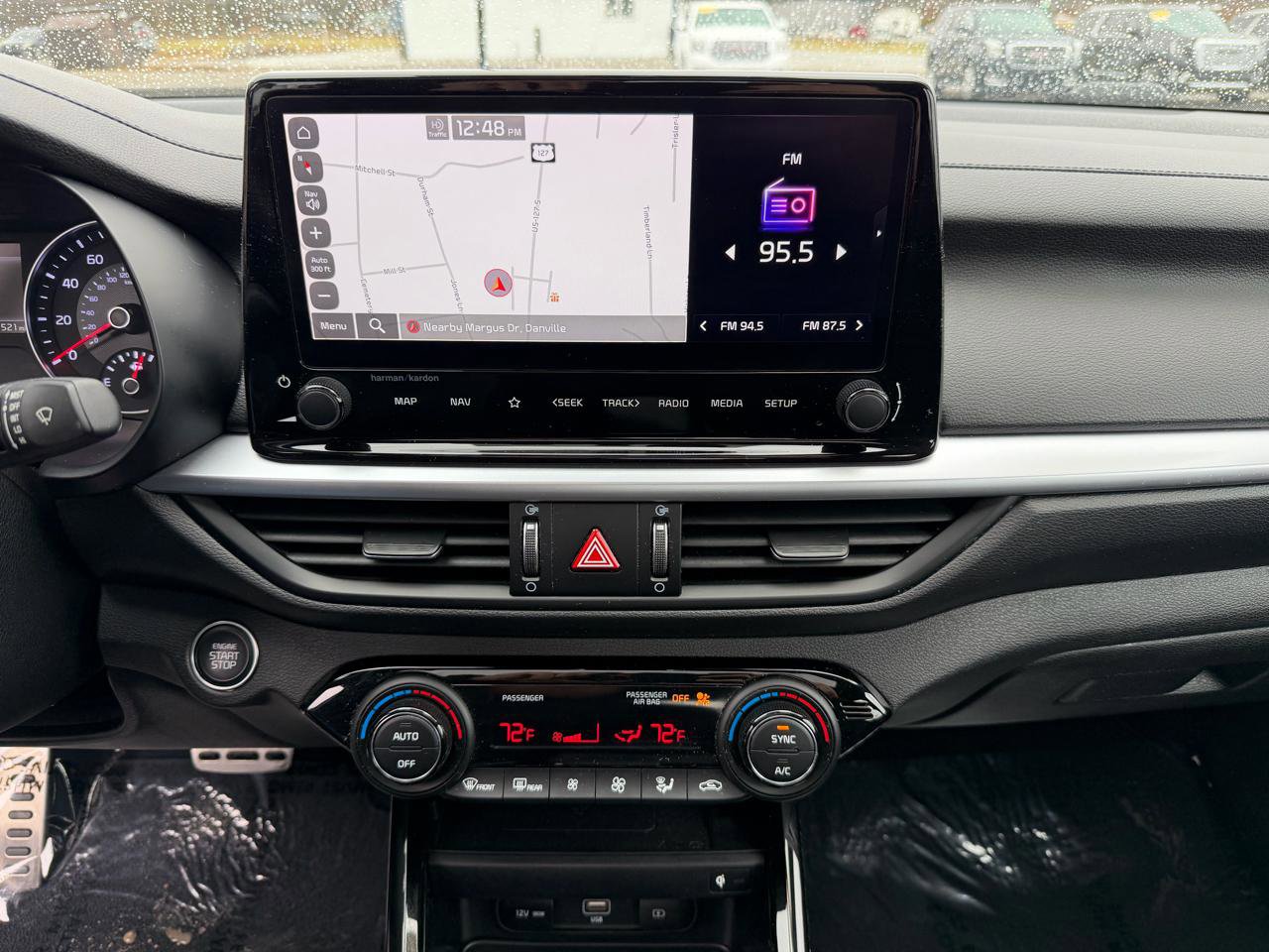 Used 2023 Kia Forte GT-Line w/ GT-Line Premium Package image 28