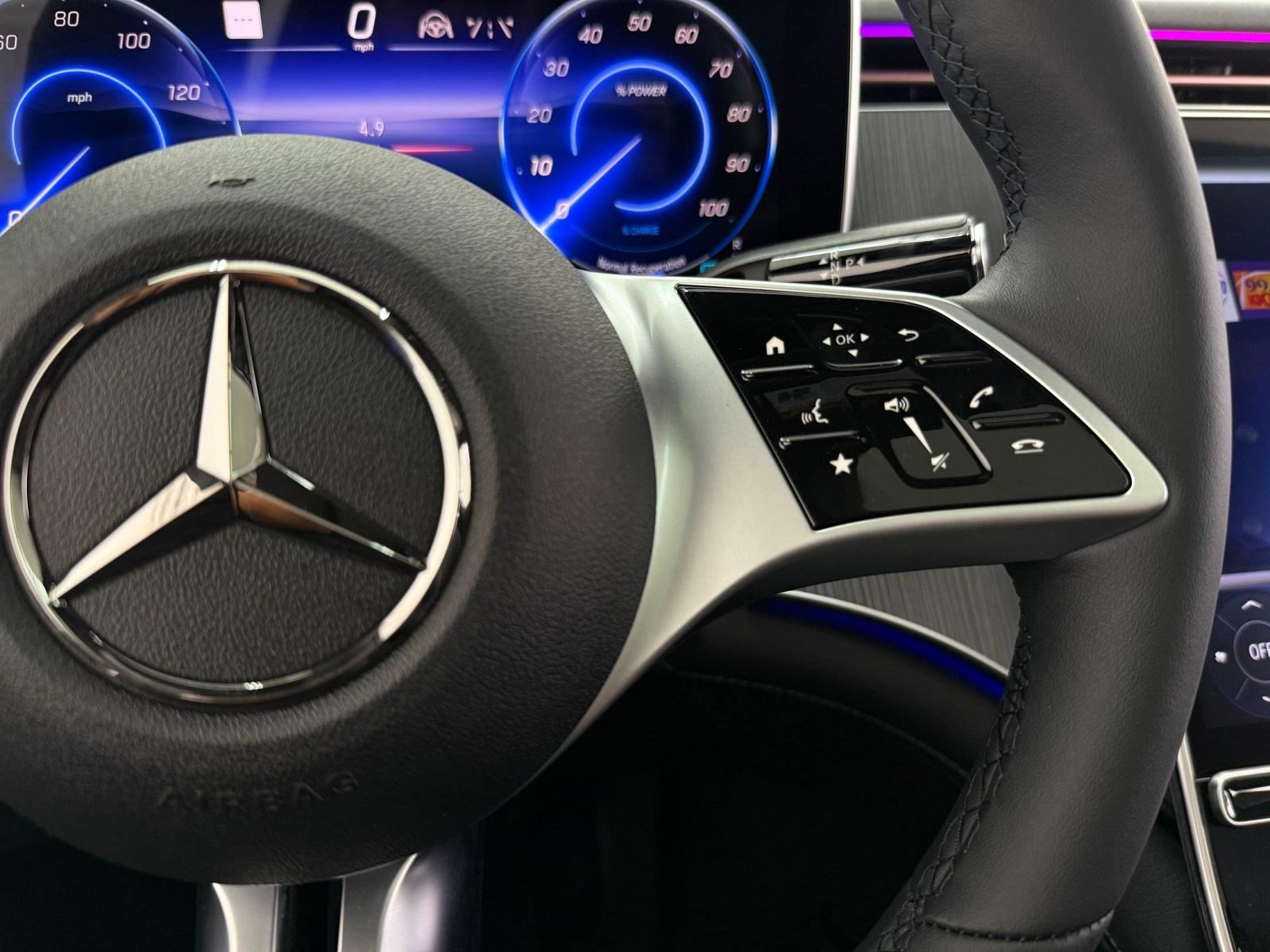 New 2027 Mercedes-Benz EQE 320 4MATIC SUV image 14