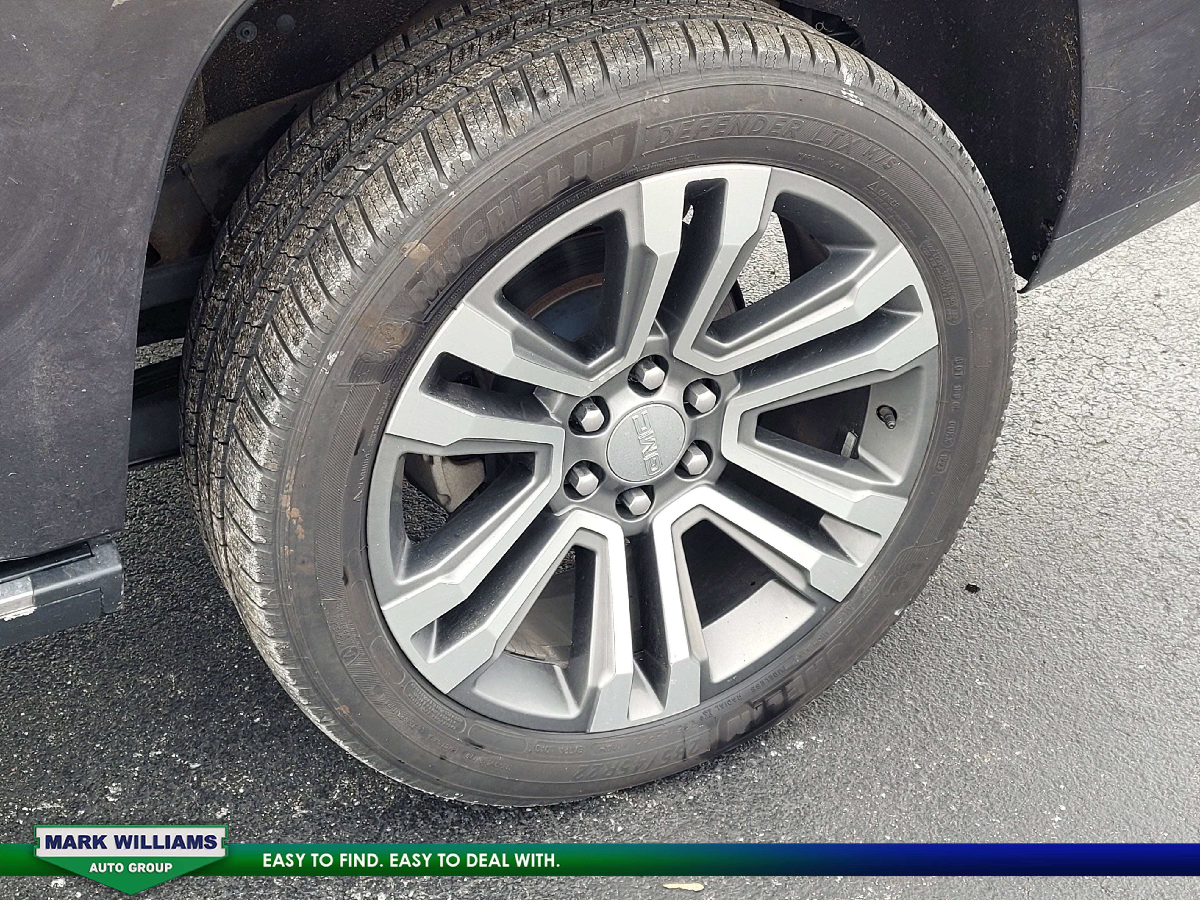 Used 2018 GMC Yukon Denali w/ Denali Ultimate Package image 10