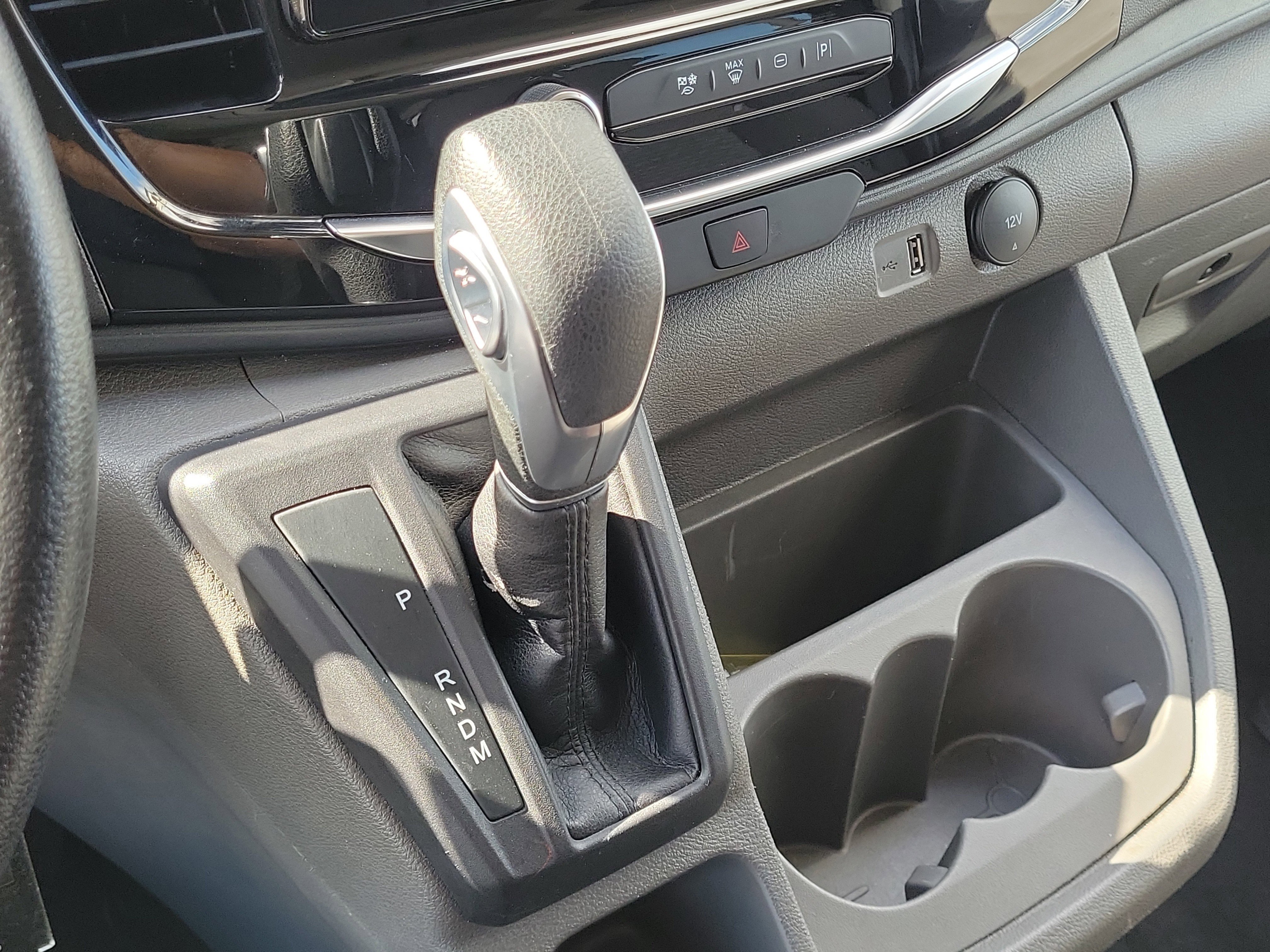 Used 2023 Ford Transit 350 XLT image 22