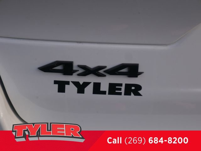 New 2026 Jeep Grand Cherokee Summit image 14