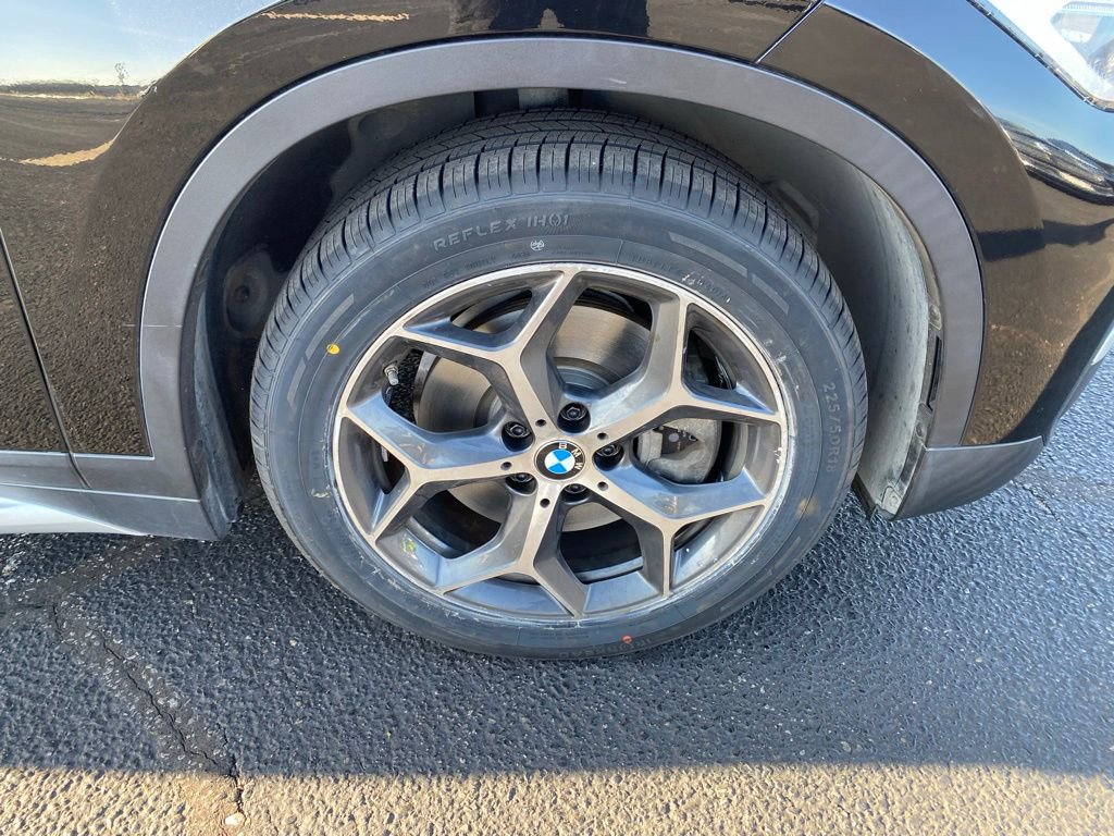 Used 2016 BMW X1 xDrive28i image 2