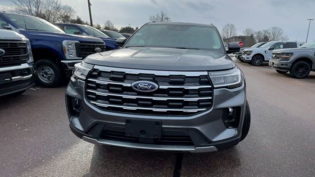 New 2026 Ford Explorer Active w/ Active Comfort Package image 7