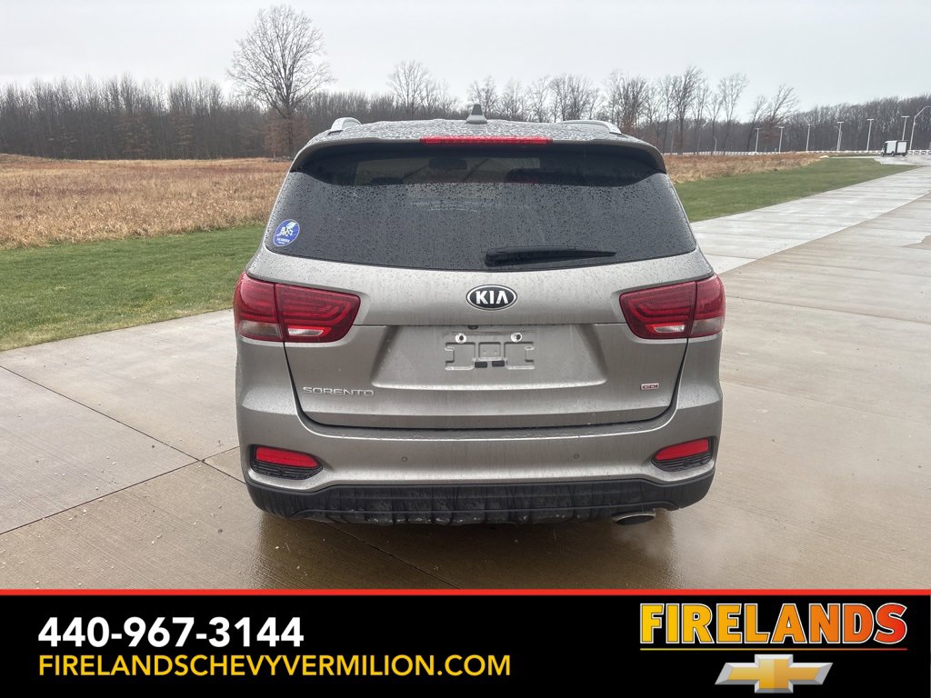 Used 2019 Kia Sorento LX w/ LX Convenience Package image 4